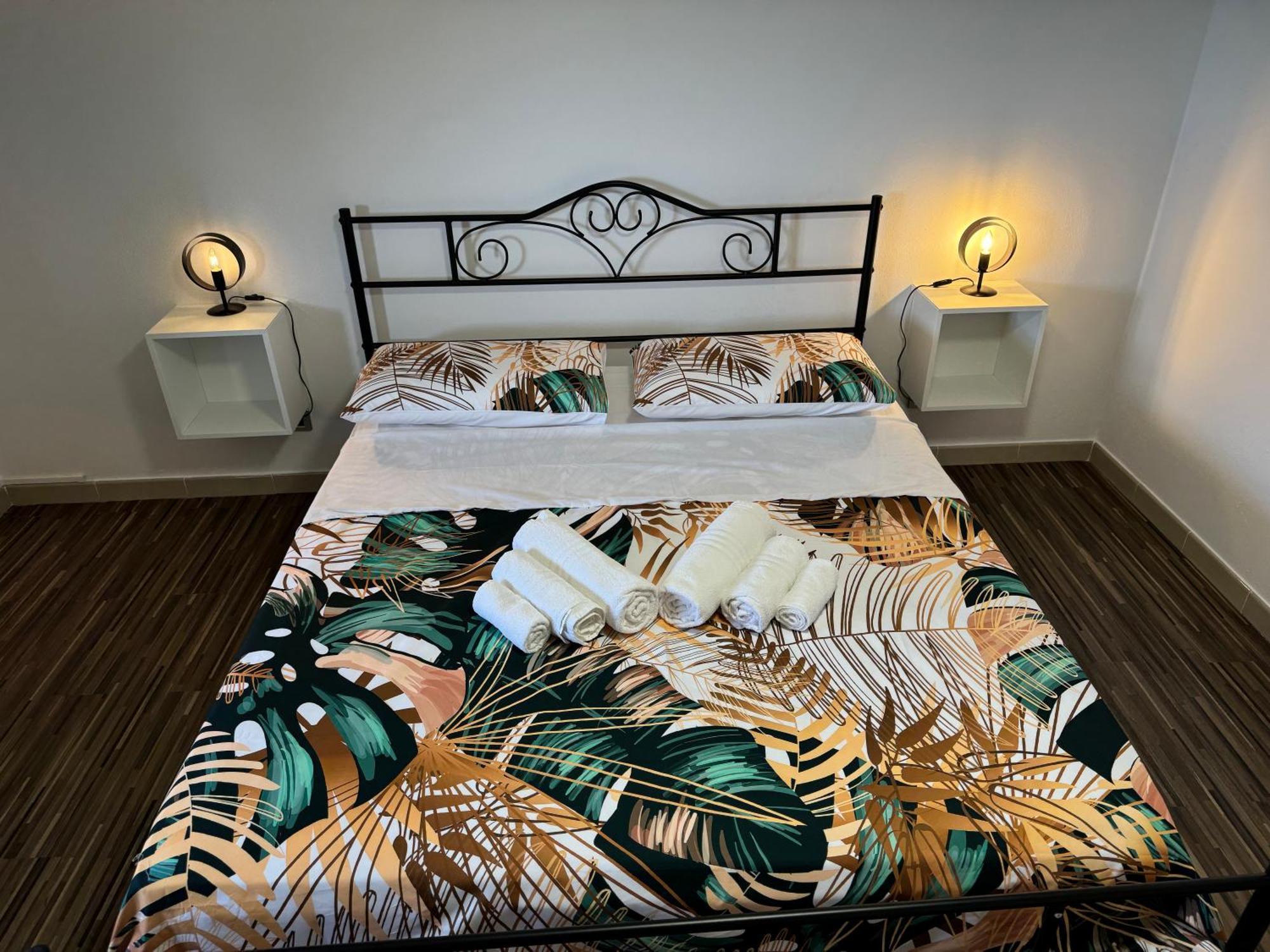 Residenza De Vita โตรเปอา ภายนอก รูปภาพ